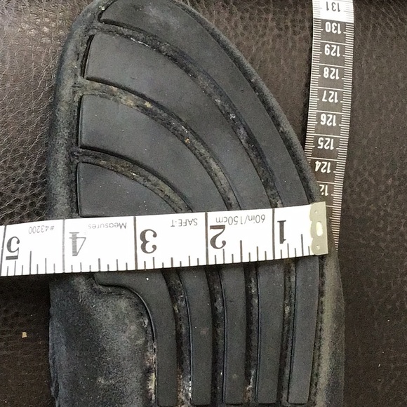 Gucci suede loafers Size 8 - Picture 10 of 14